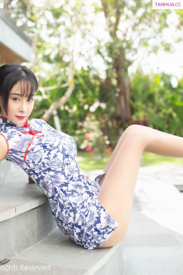 刘艺蕾  [XIUREN]高清写真图 2020.03.11 蓝夏Akasha第24张图片